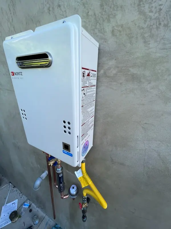 Tankless water heater installation for Newington Junction homes